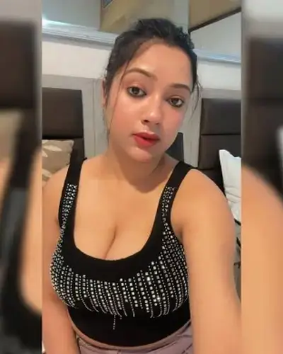 Call Girls Service Badnawar